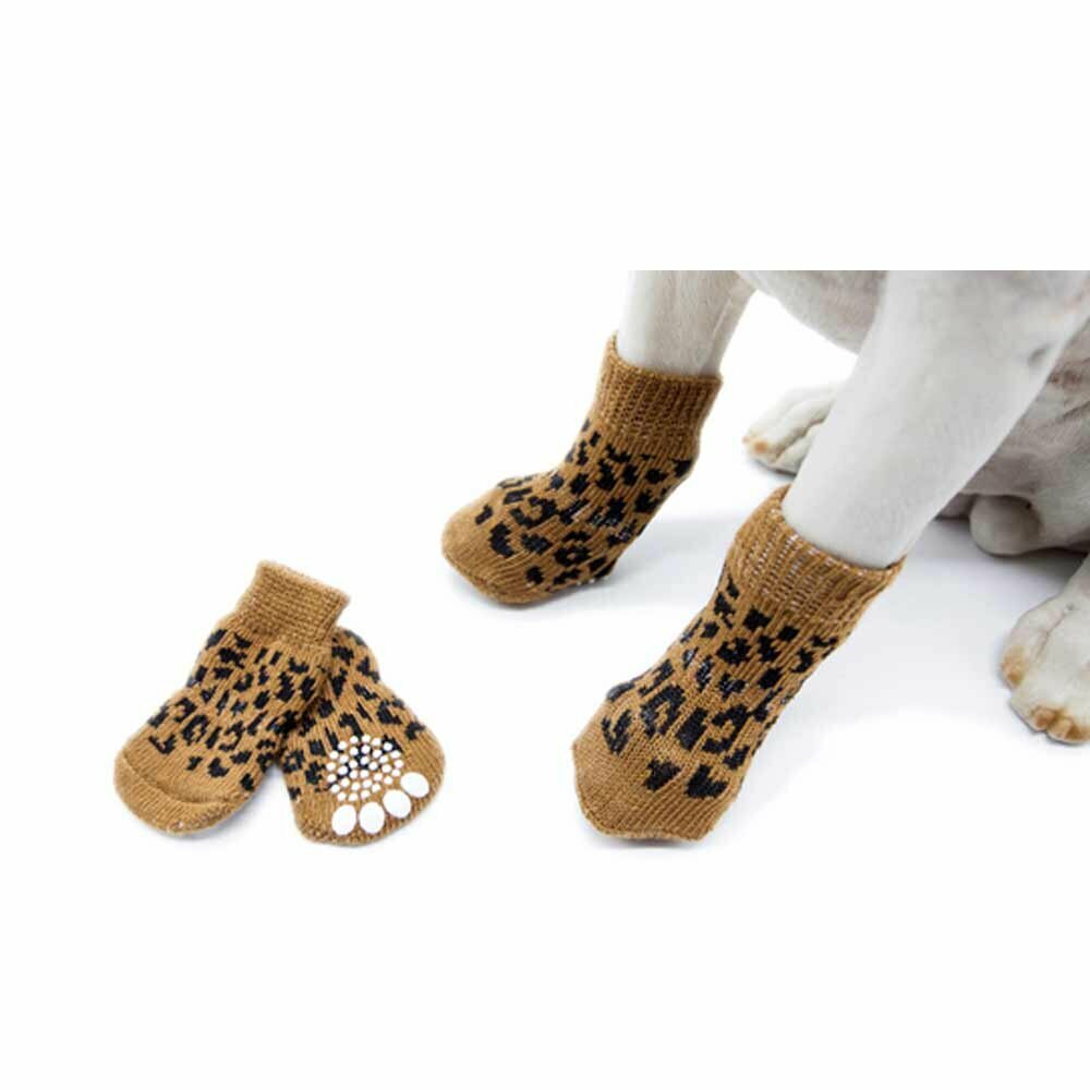 Calcetines antideslizantes para perros GogiPet, guepardo marrón