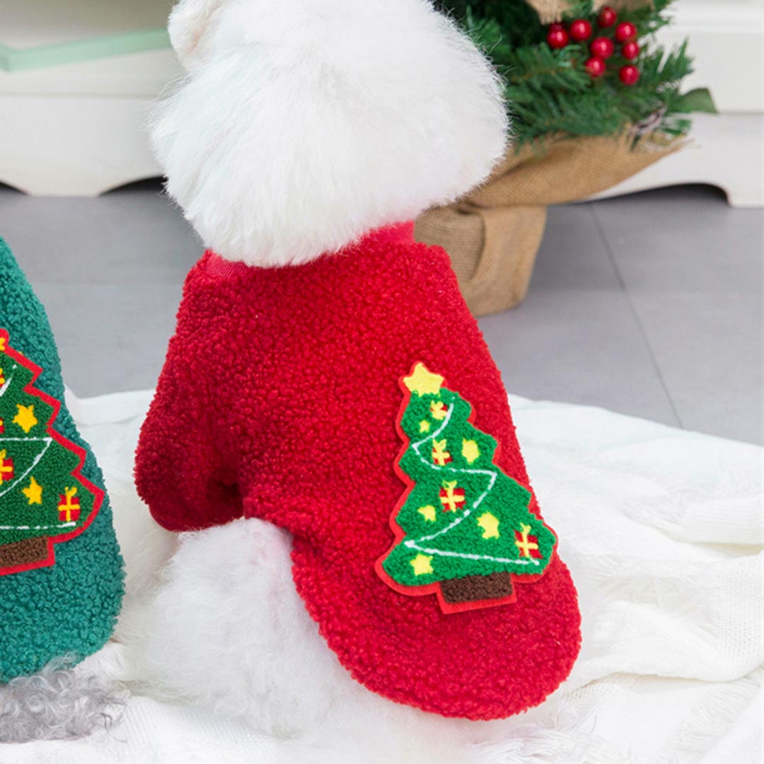 Cálido pulover navideño para perros de forro polar Sherpa con árbol de Navidad, rojo