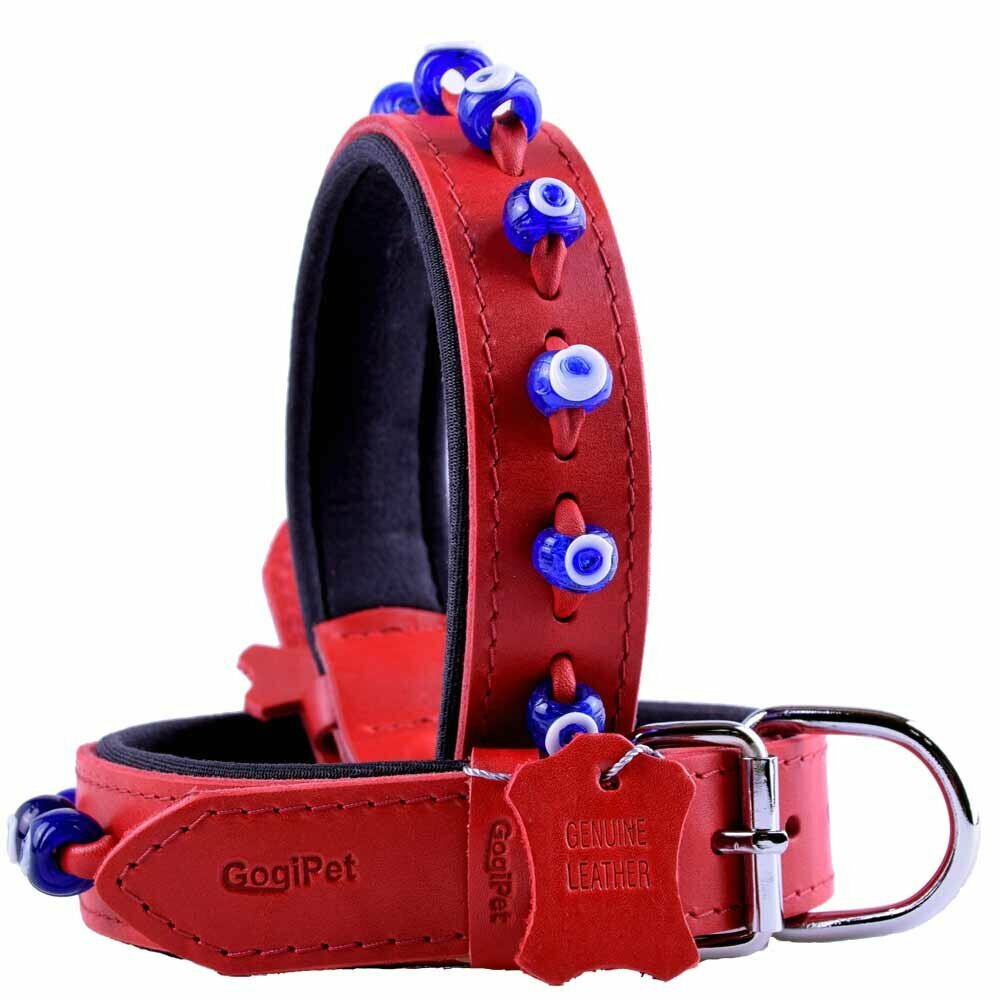 Collar para perros de cuero modelo Talismán de GogiPet®, rojo y hecho tradicionalmente a mano