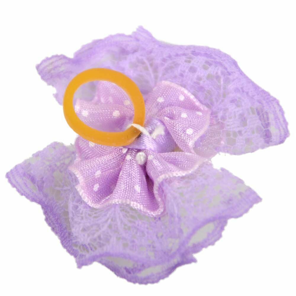 Lazo para el pelo de encaje lila con perla en el centro de GogiPet, con goma elástica