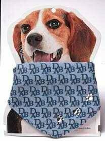Pañuelo triangular para perros azul con patitas, ajustable de 28 - 45 cm. Talla M.