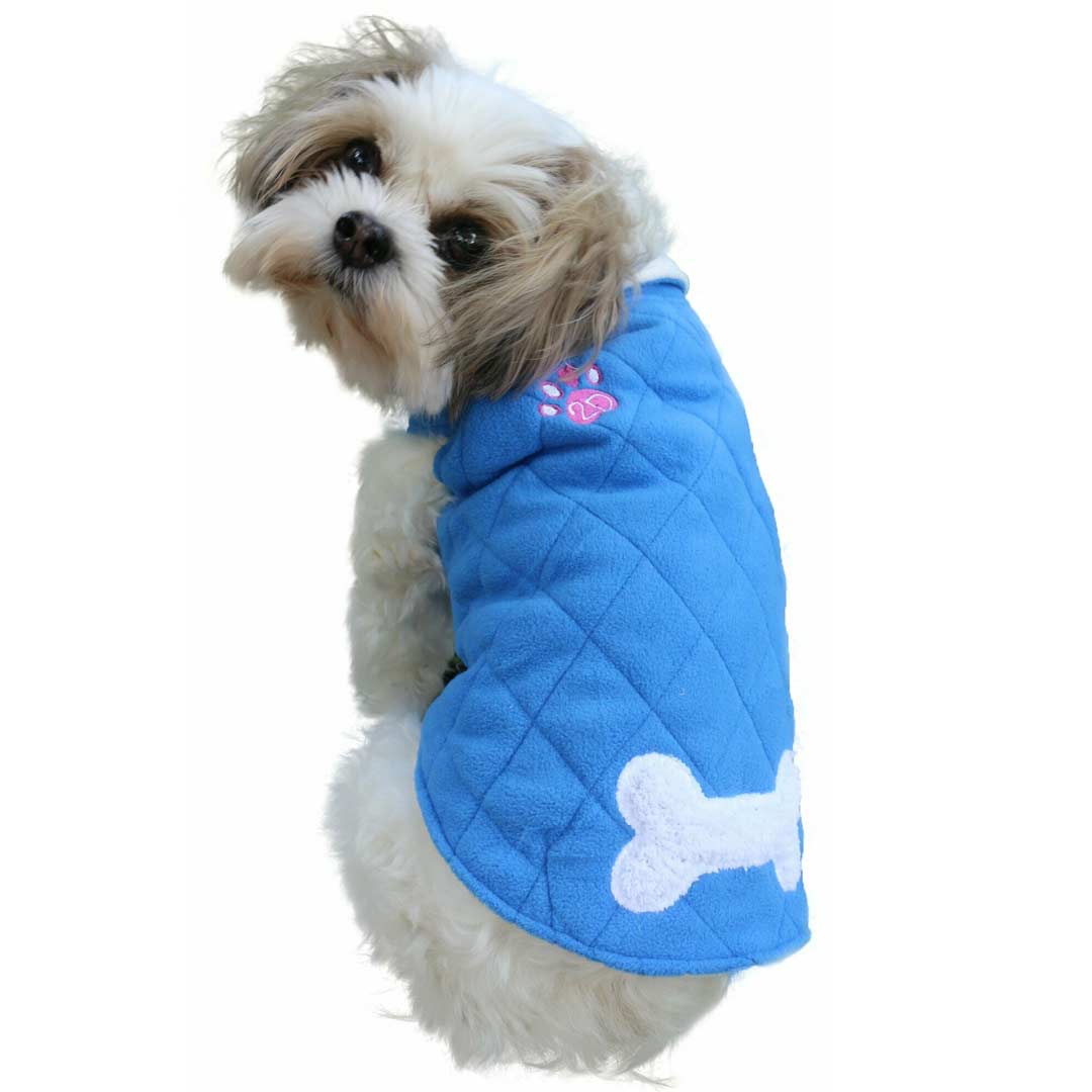 Cálido abrigo para perros celeste con hueso y huella 2D bordada en la espalda de DoggyDolly 