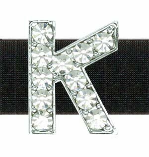 Letra K con 11 piedras de strass