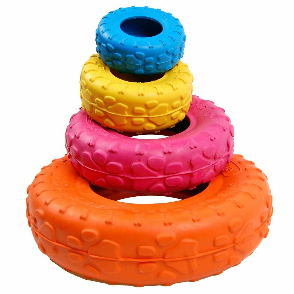 Neumático de coche de 15 cm. Ø de goma no tóxica como juguete para perros.