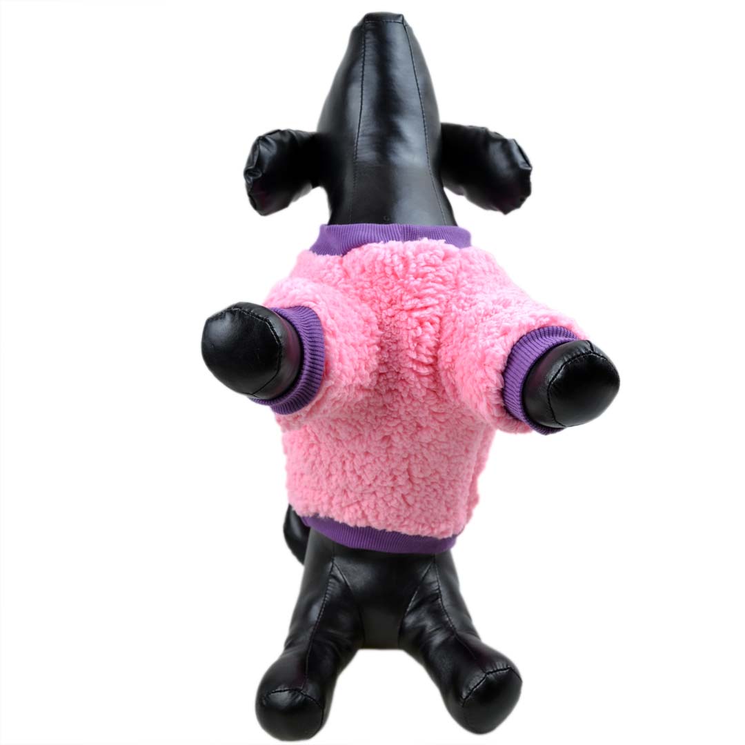 Suéter rosa para perros con puños lilas